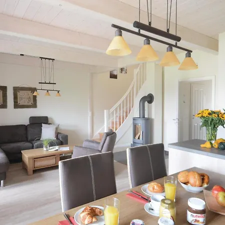 Holiday home Gorgeous In With Wifi Dagebuell
